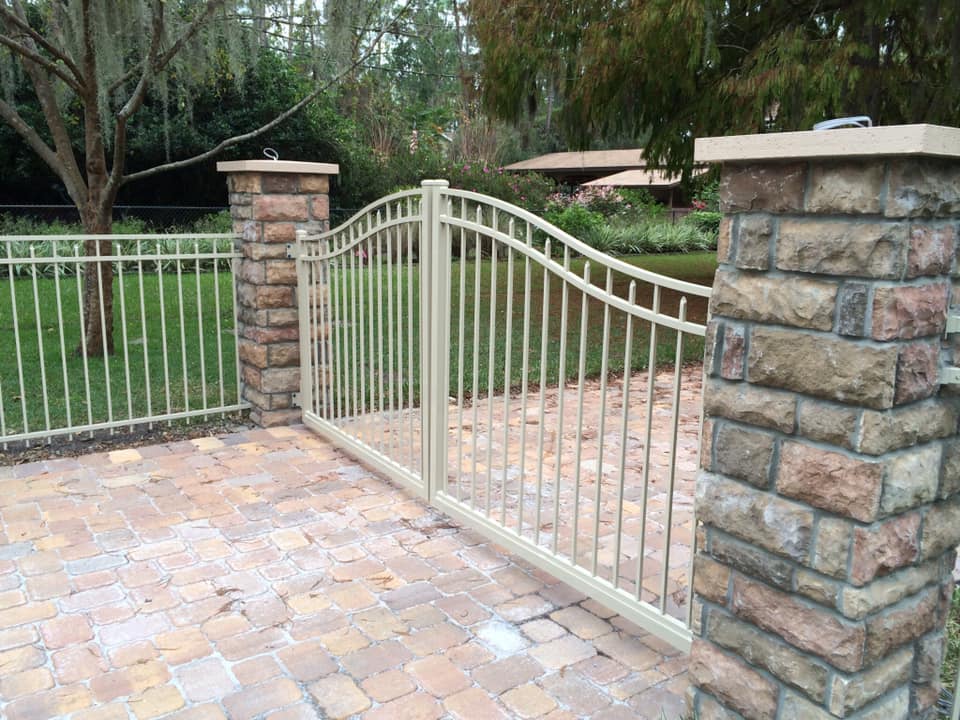 Orlando Gate Installation